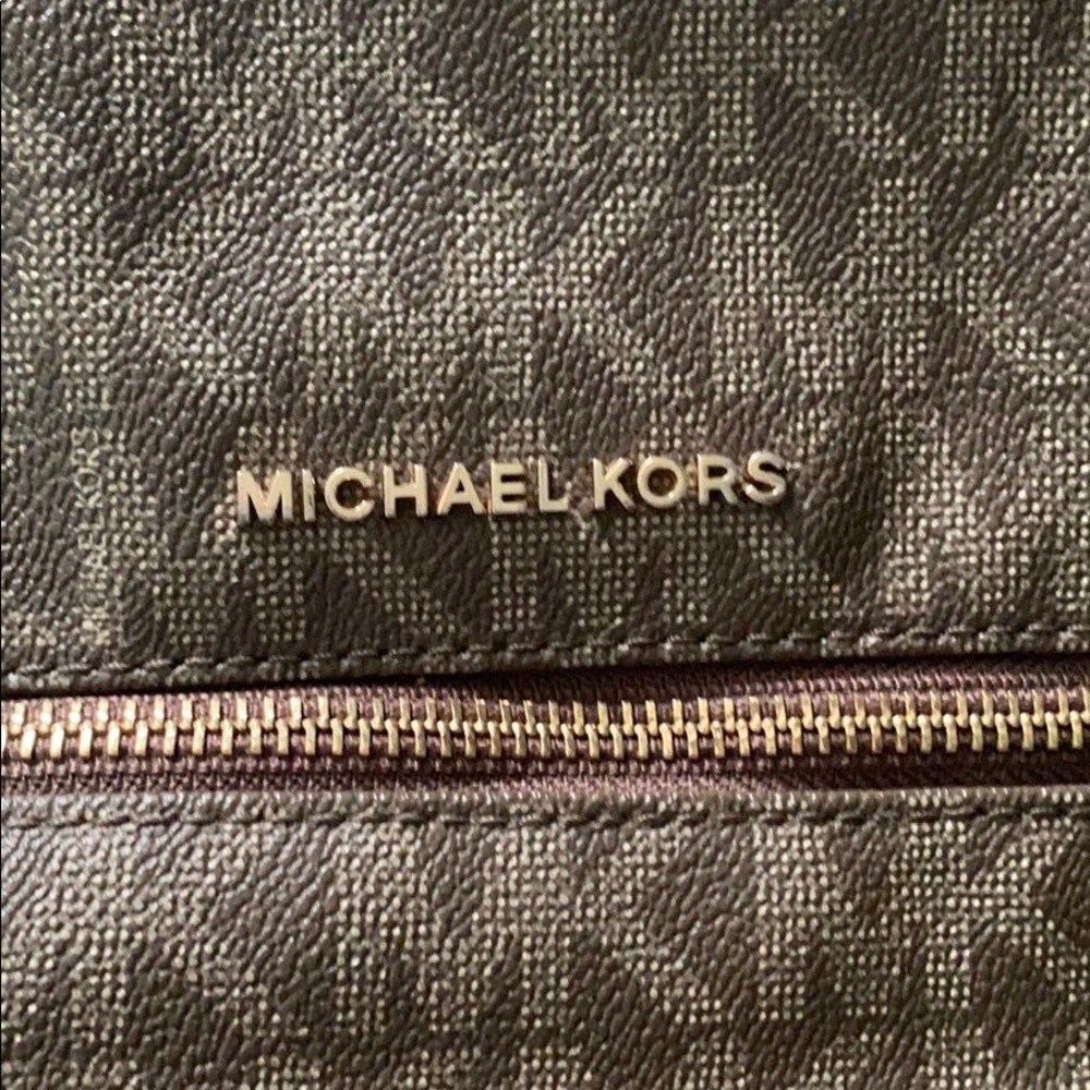 Michael Kors backpack - Picture 3 of 4
